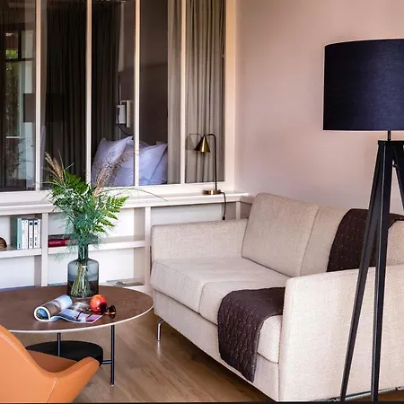 Du Apartment